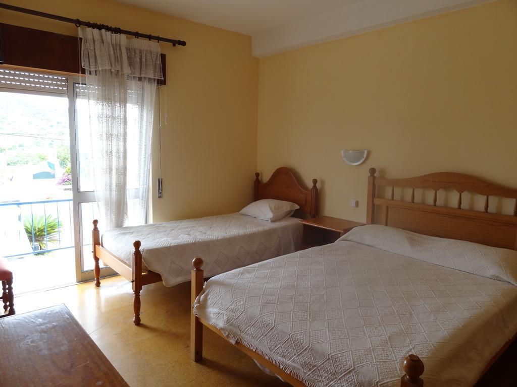 Residencial Espadinha Quarteira Phòng bức ảnh